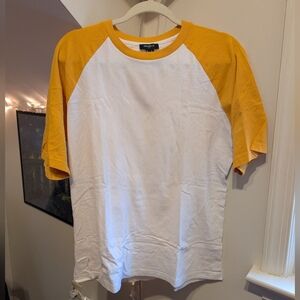 Forever 21 Men Two-Tone White and Yellow Raglan Tee